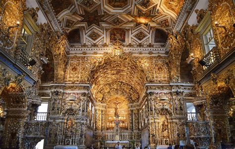  A Igreja de São Salvador em Oberndorf! Uma Visão Arquitônica Visionária em Pedra e Luz